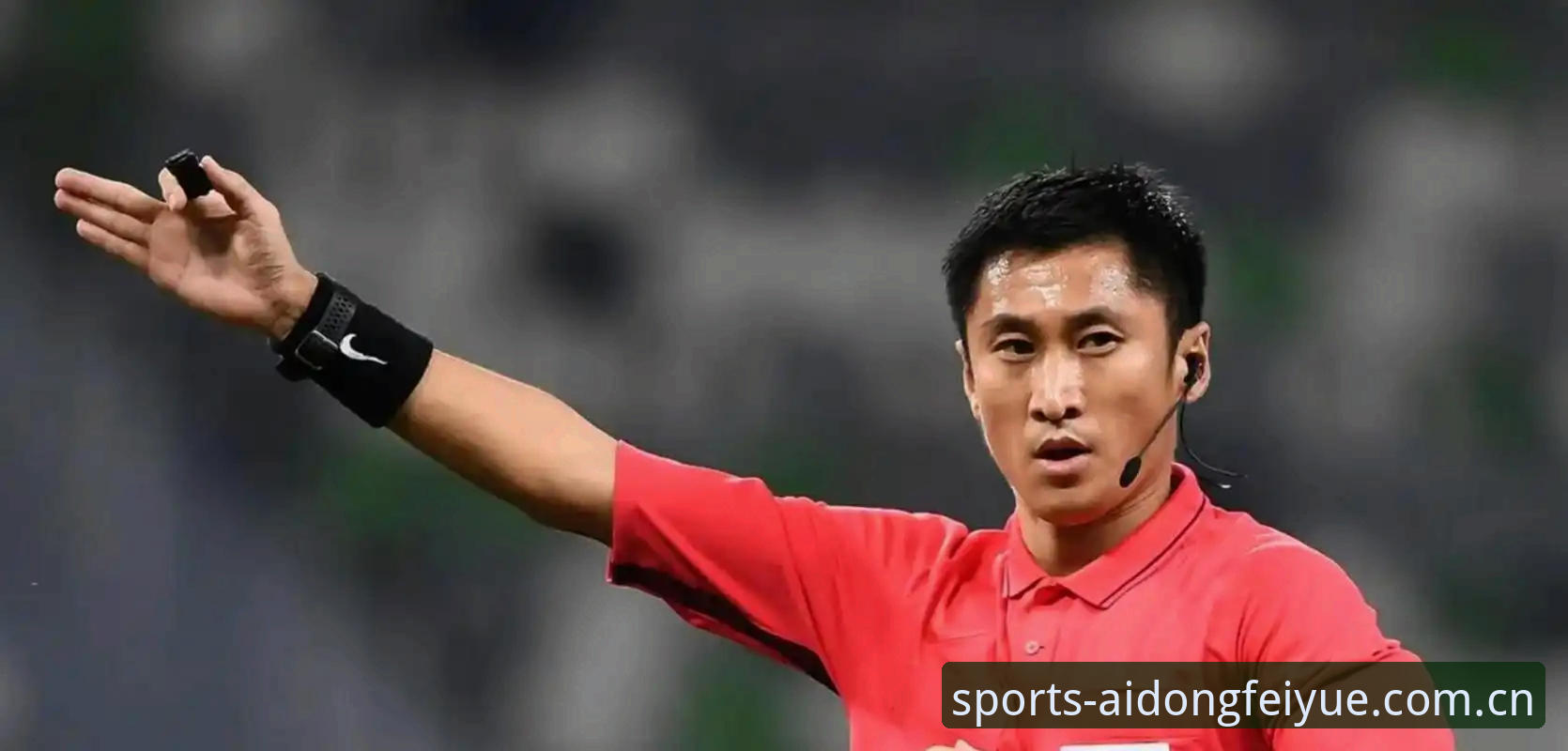 从误解到世界杯：马宁与裁判视角的深度体验评测